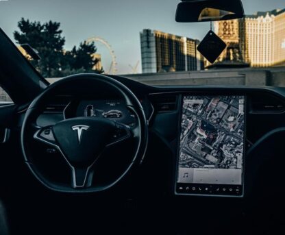 Tesla - Model S - Image 2